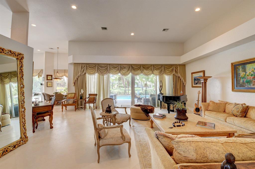 NEWPORT BAY CLUB - Residential