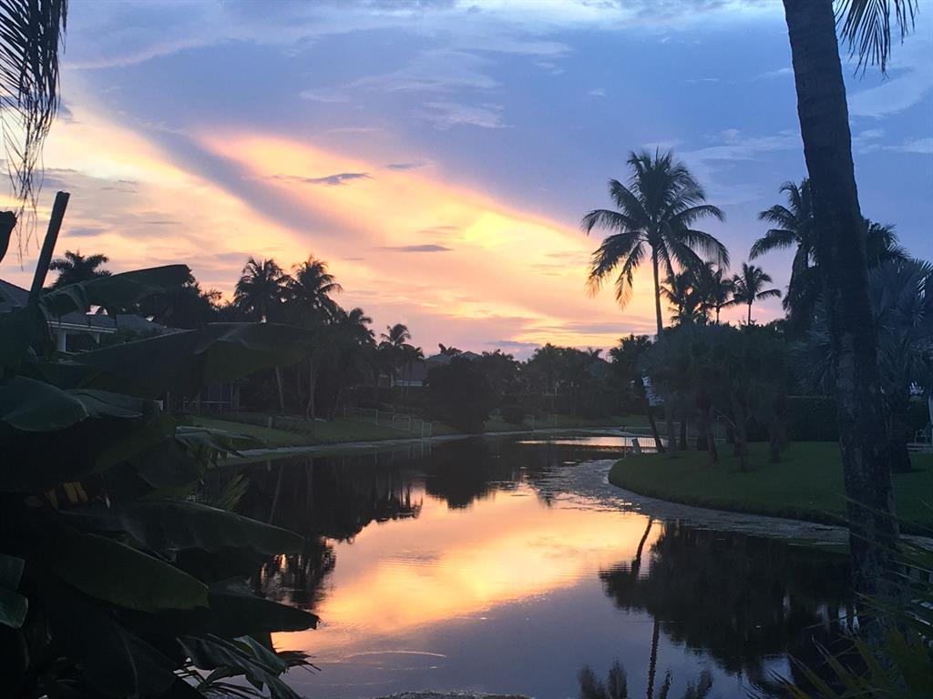 NEWPORT BAY CLUB - Residential