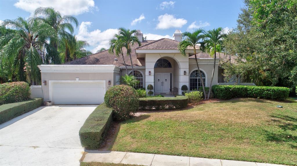 NEWPORT BAY CLUB - Residential