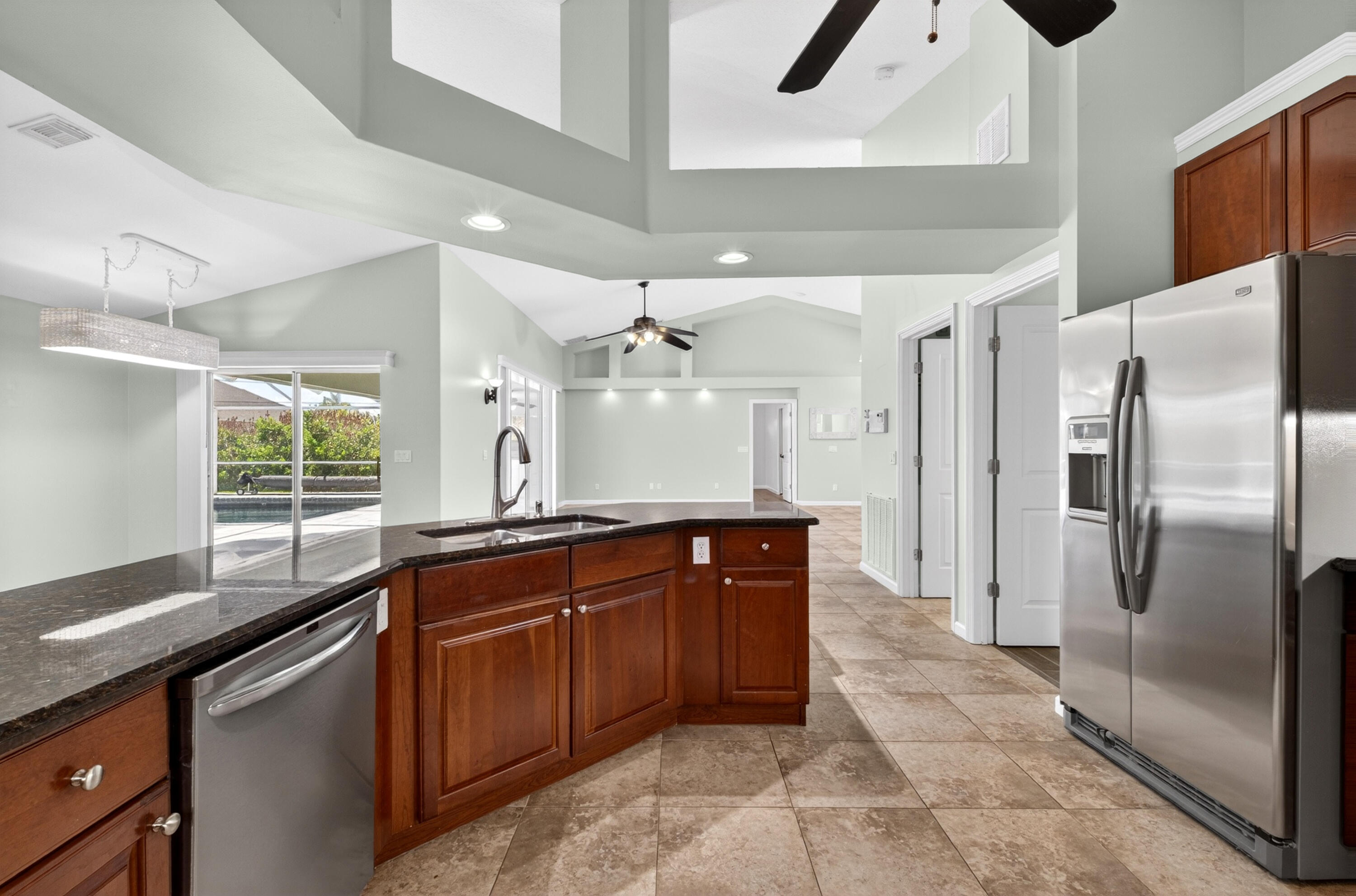 PORT ST LUCIE SECTION 33 - Residential