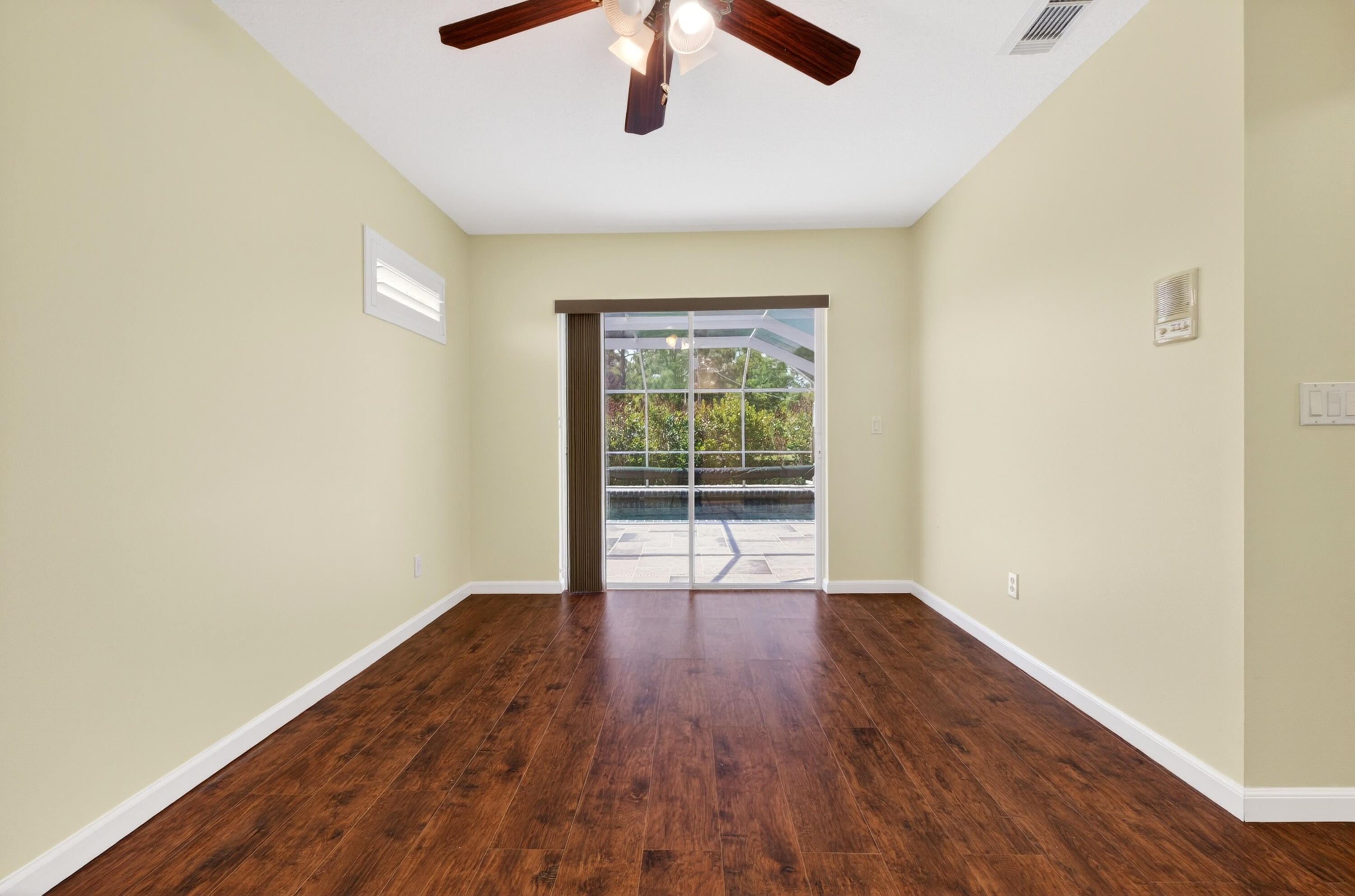 PORT ST LUCIE SECTION 33 - Residential