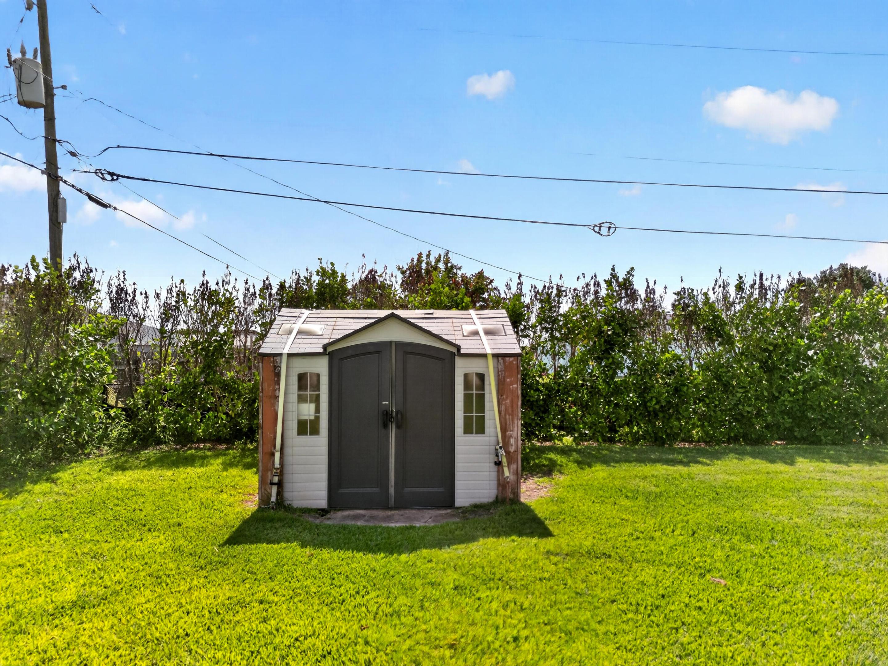 PORT ST LUCIE SECTION 33 - Residential