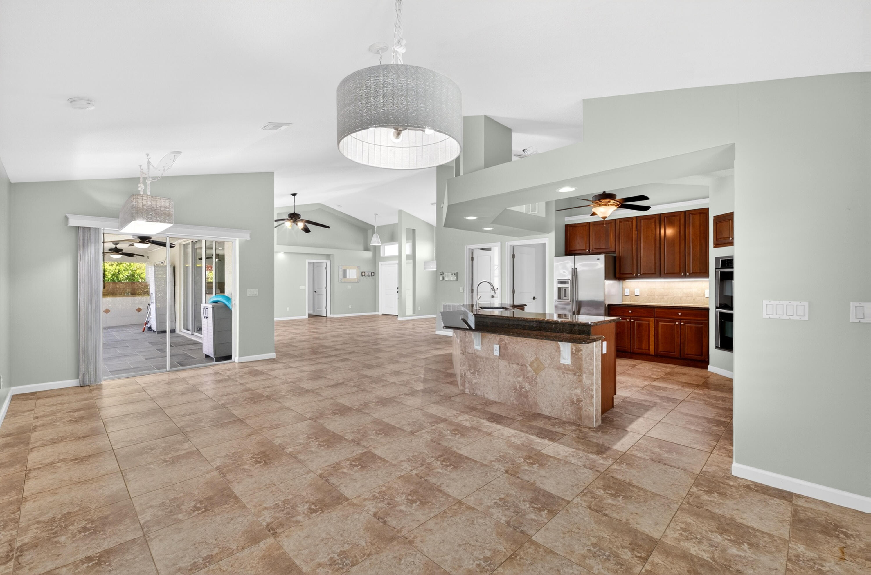 PORT ST LUCIE SECTION 33 - Residential
