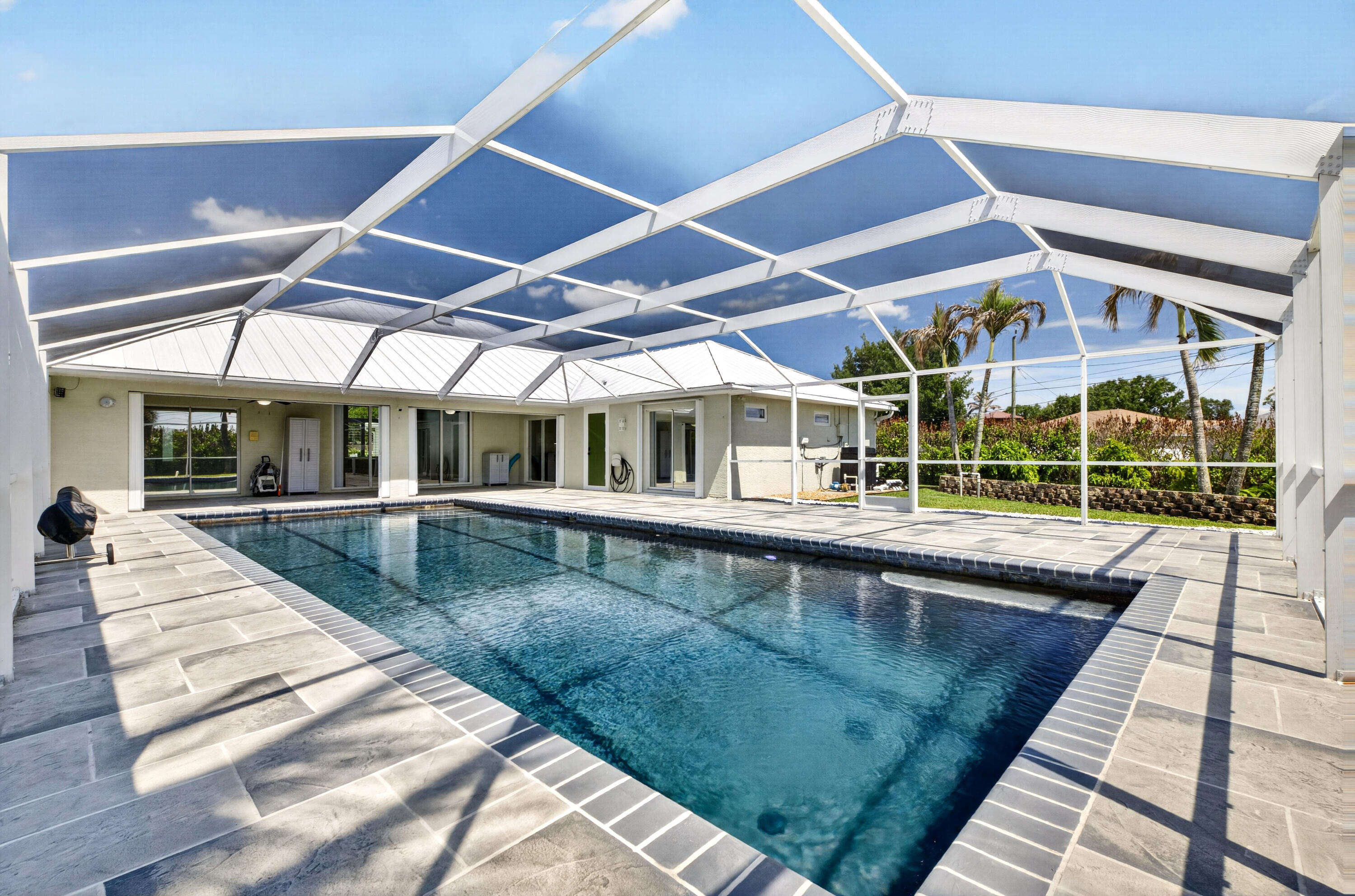 PORT ST LUCIE SECTION 33 - Residential