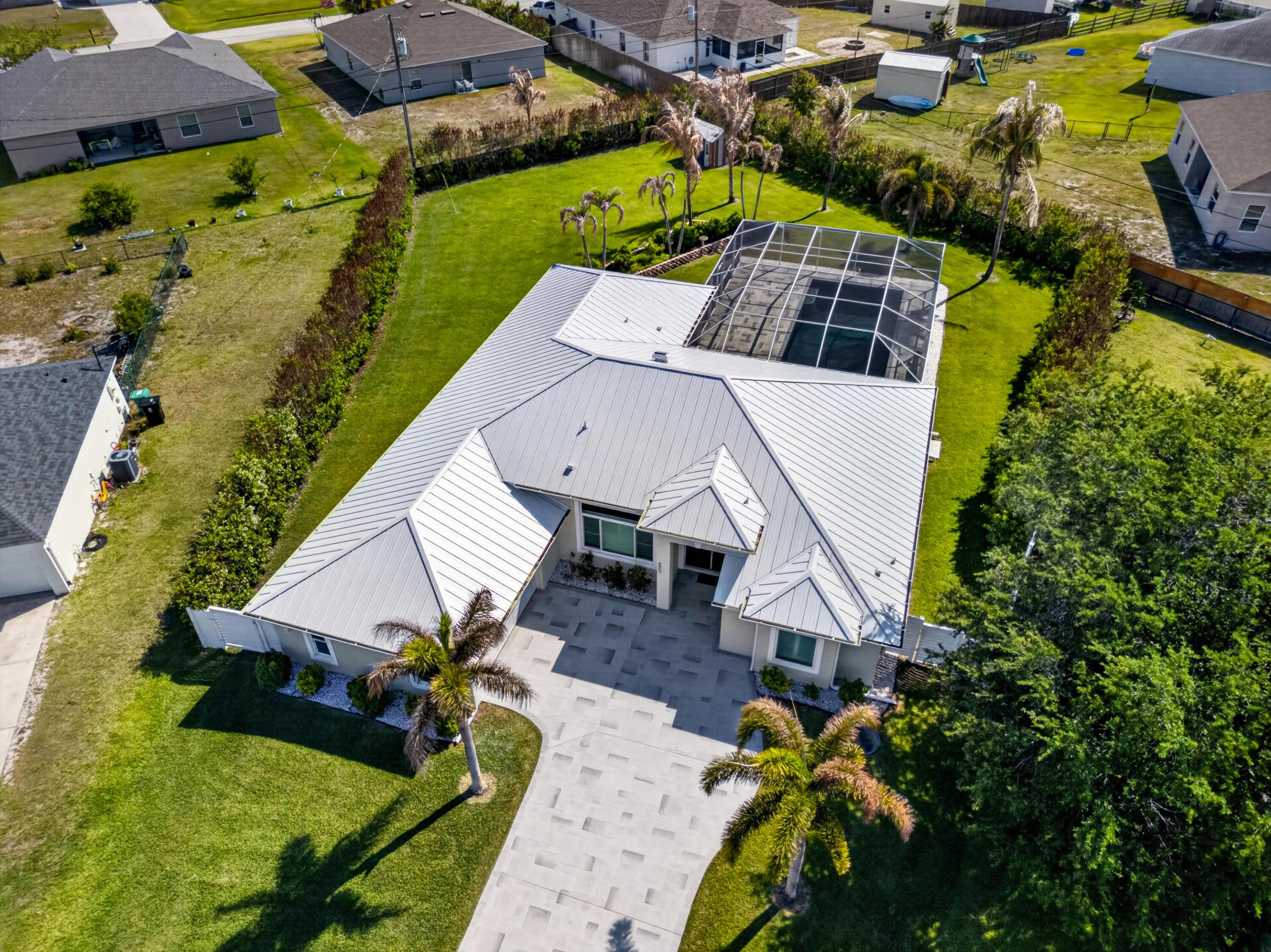 PORT ST LUCIE SECTION 33 - Residential