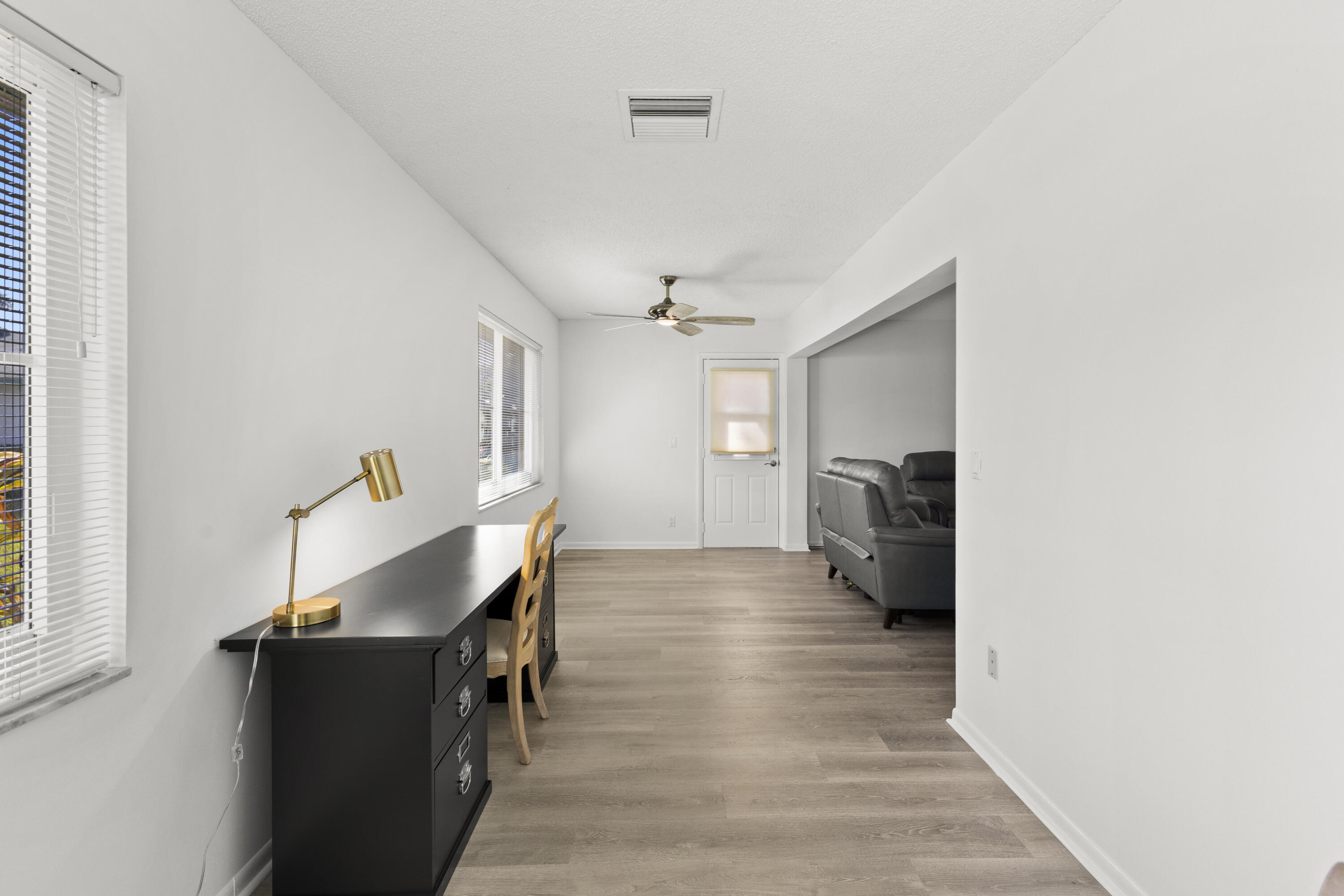 COUNTRY MANORS CONDO - Residential