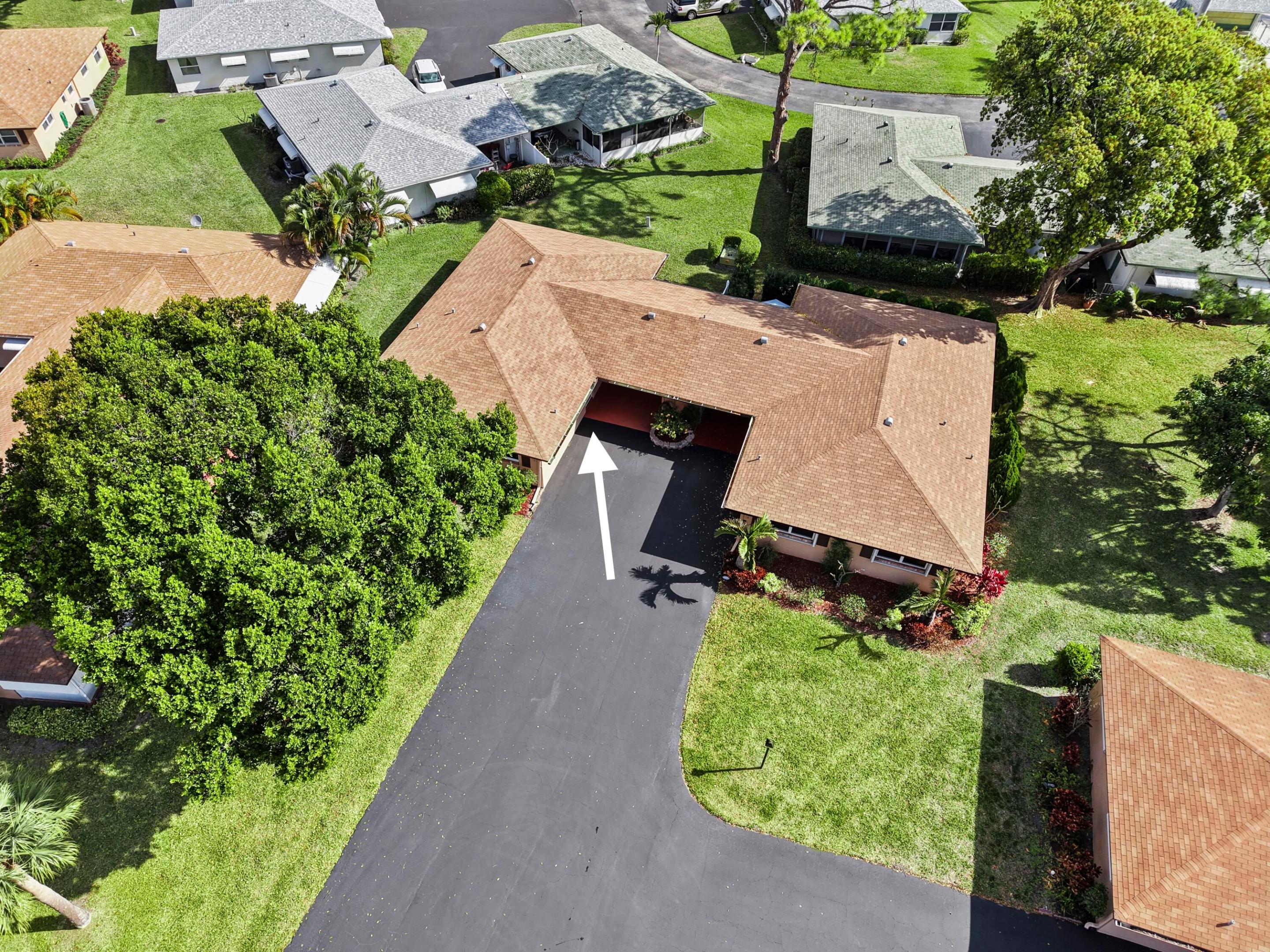 COUNTRY MANORS CONDO - Residential