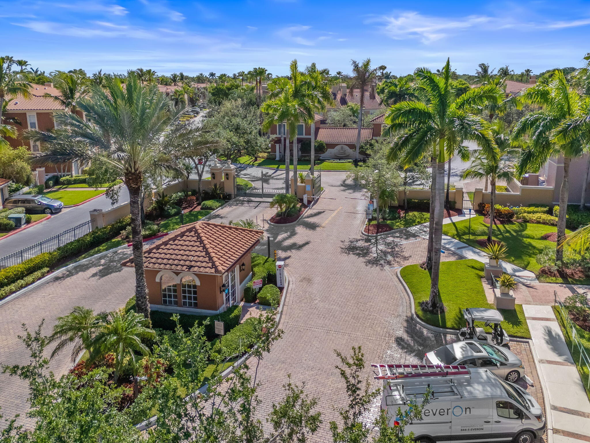 ST ANDREWS AT POLO CLUB CONDO - Residential