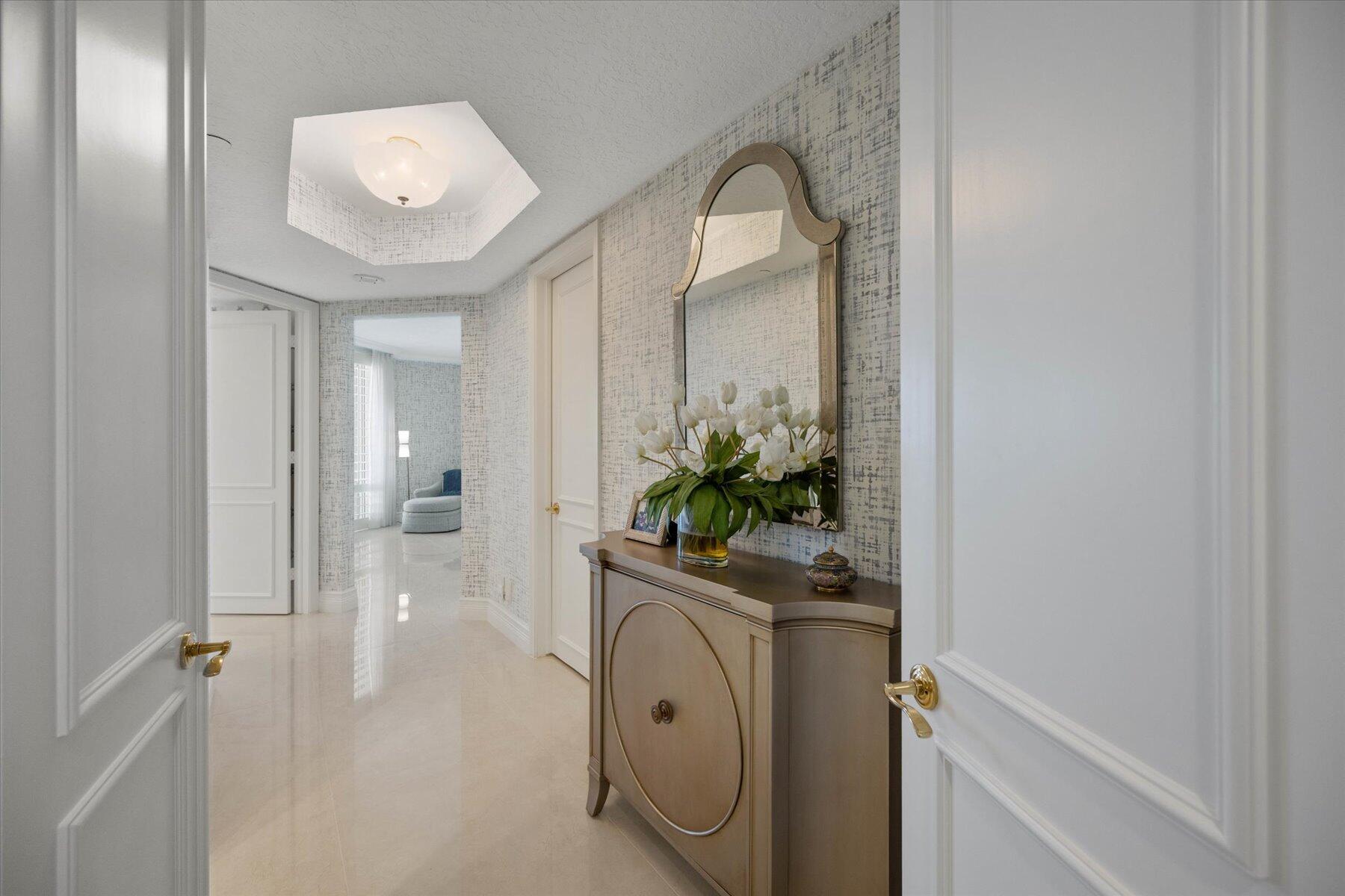 CLIVEDEN JUPITER ISLAND - Residential