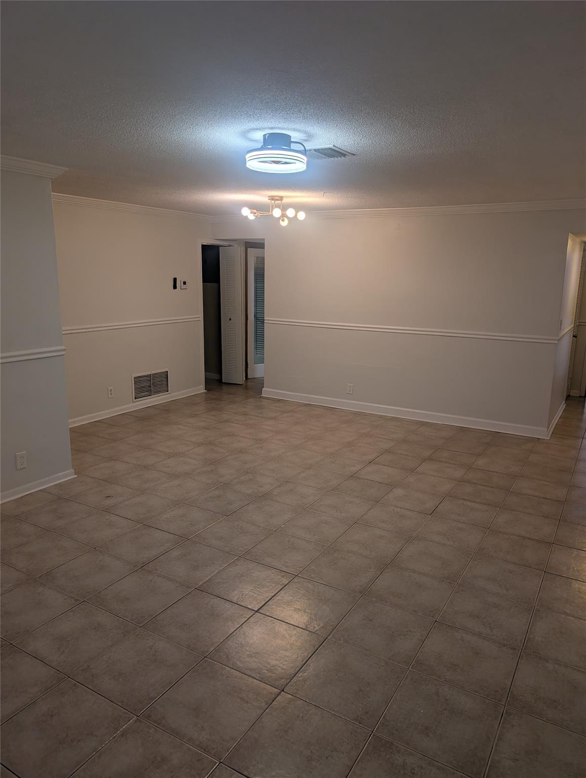 LUSH APARTMENTS - Residential Lease
