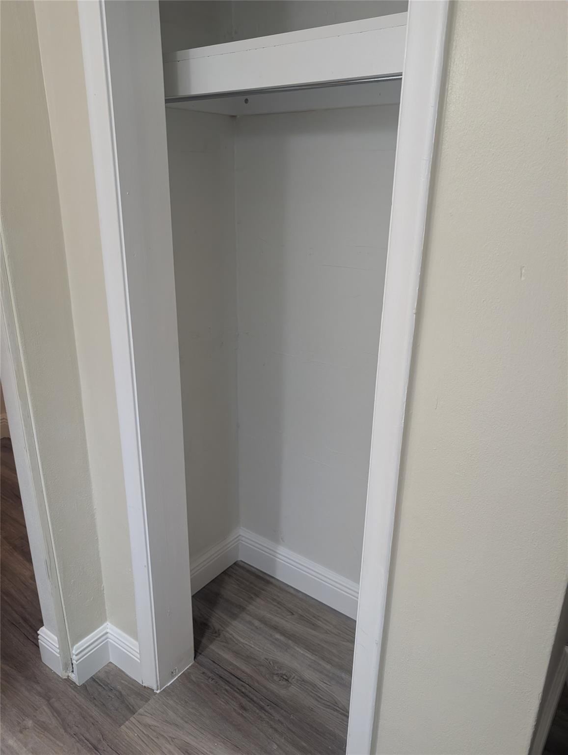 LUSH APARTMENTS - Residential Lease