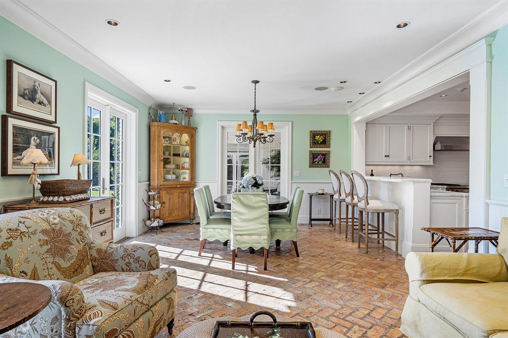 EL ENCANTO 2 - Residential