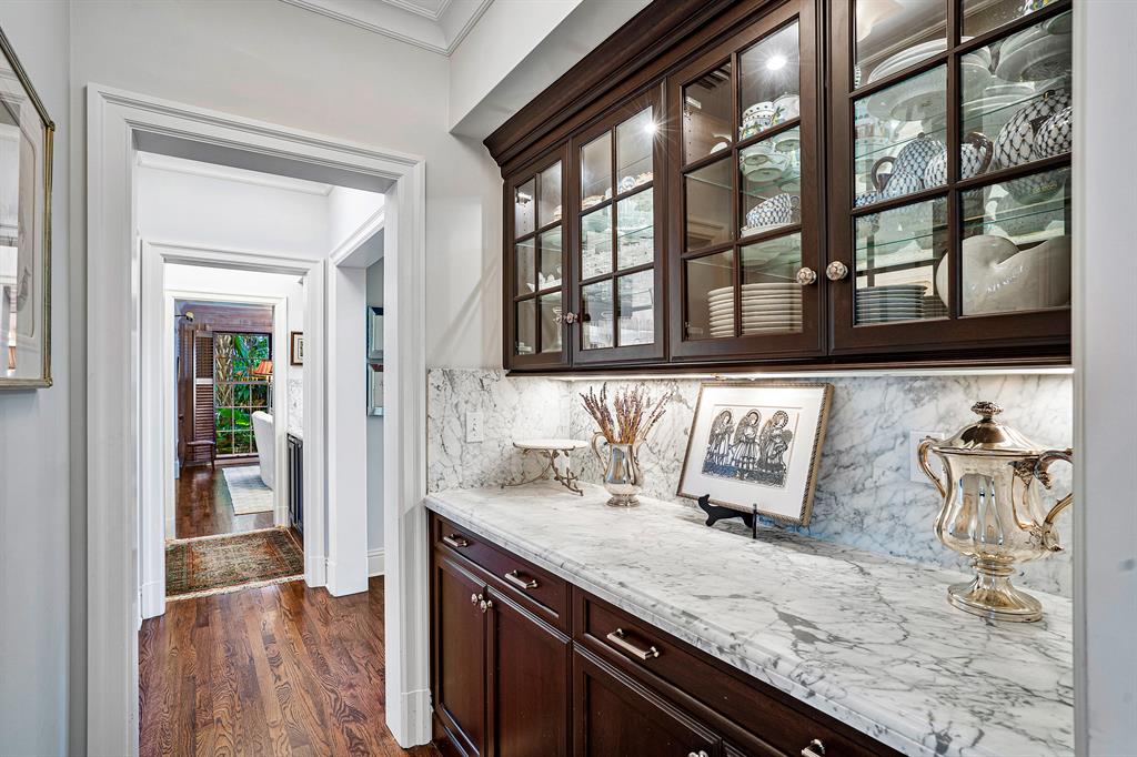 EL ENCANTO 2 - Residential