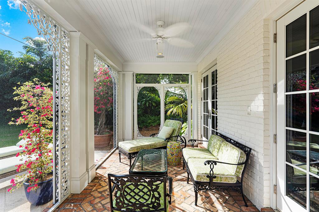 EL ENCANTO 2 - Residential