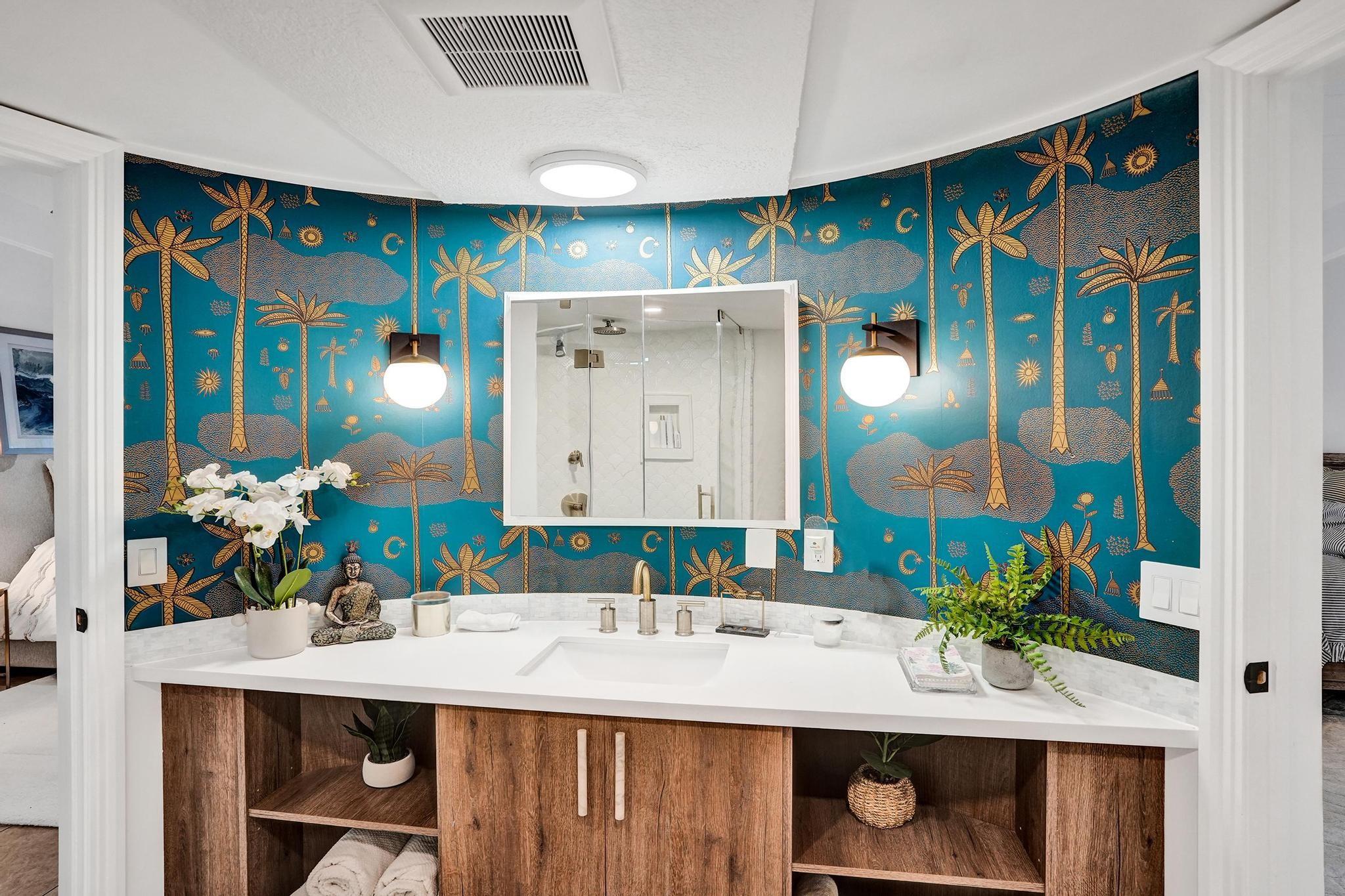 Hollywood Hills 6-22 B - Residential