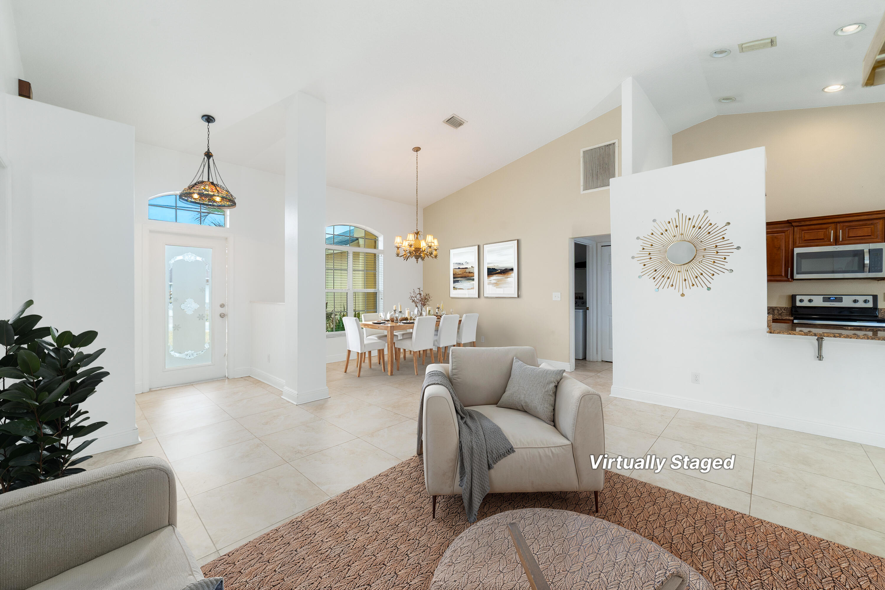 434 SW Lacroix Avenue