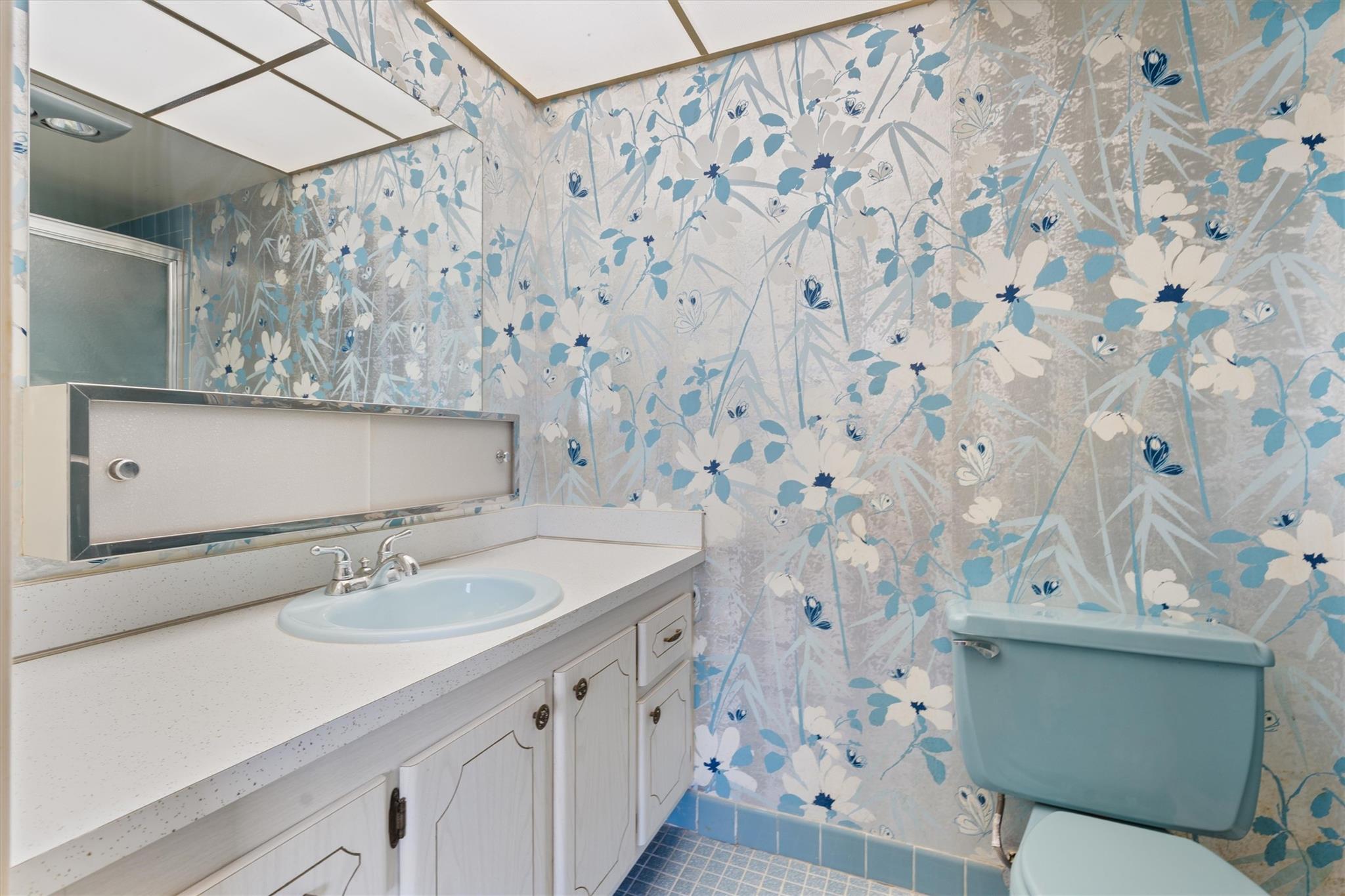 Meadowbrook Condo - Residential