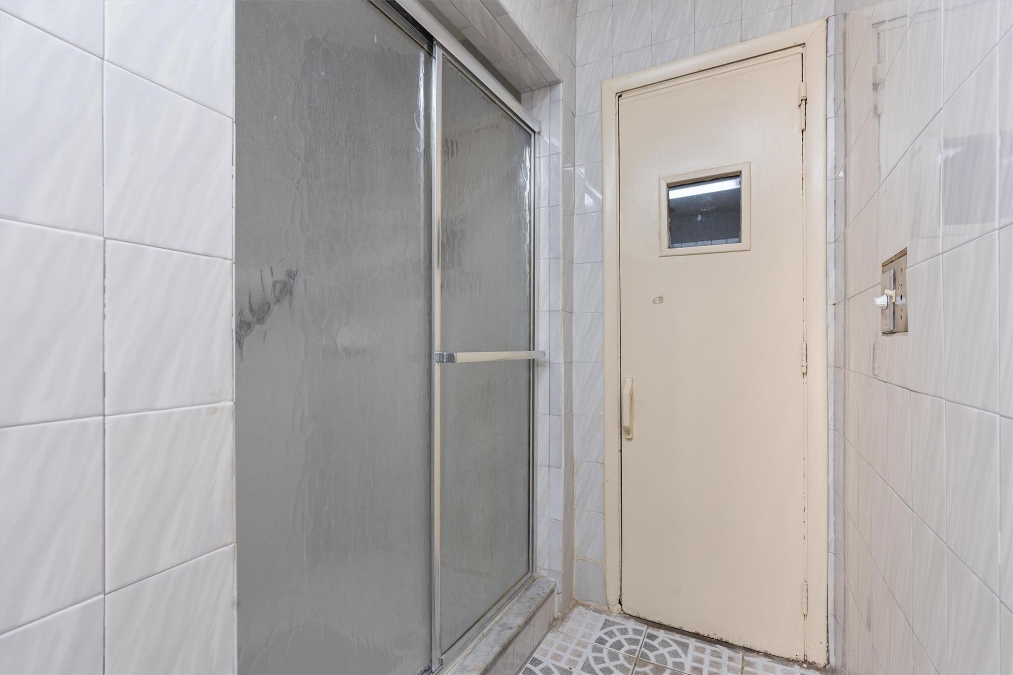 Meadowbrook Condo - Residential