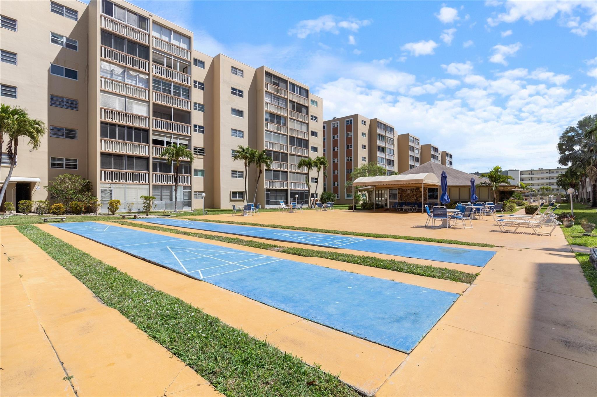 Meadowbrook Condo - Residential