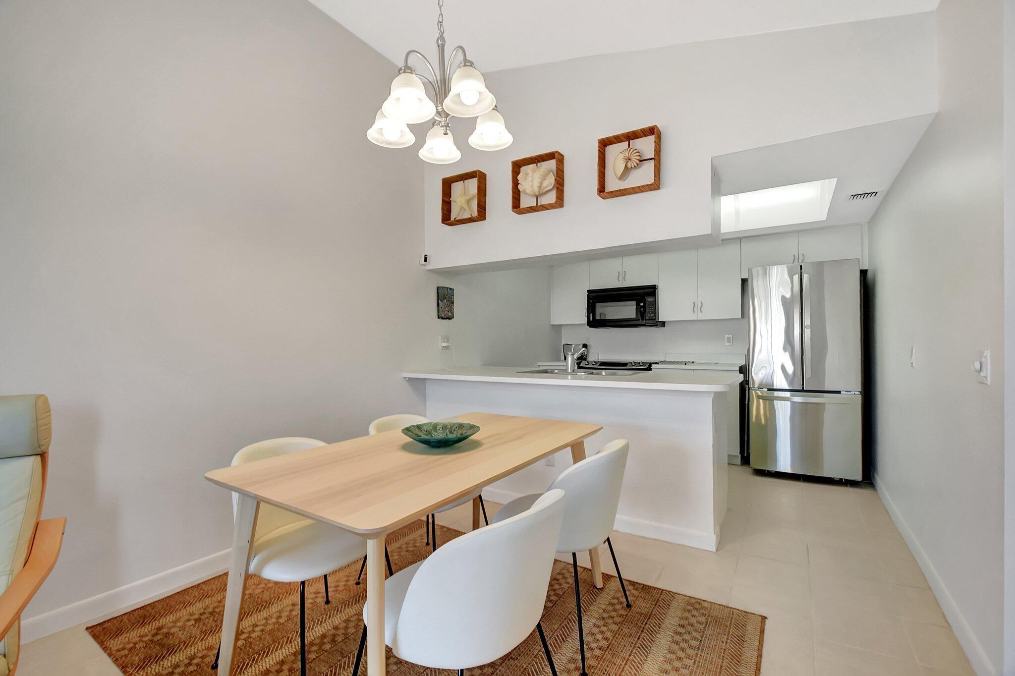 WATERSIDE VILLAGE OF PALM BEACH CONDO - Residential Lease