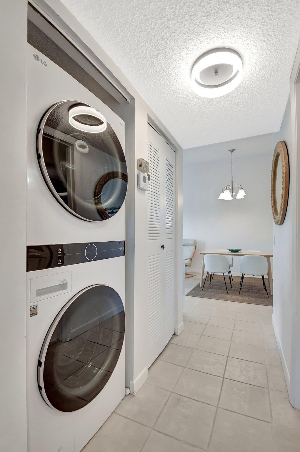 WATERSIDE VILLAGE OF PALM BEACH CONDO - Residential Lease