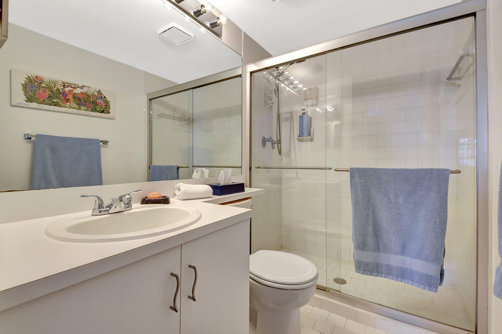 WATERSIDE VILLAGE OF PALM BEACH CONDO - Residential Lease