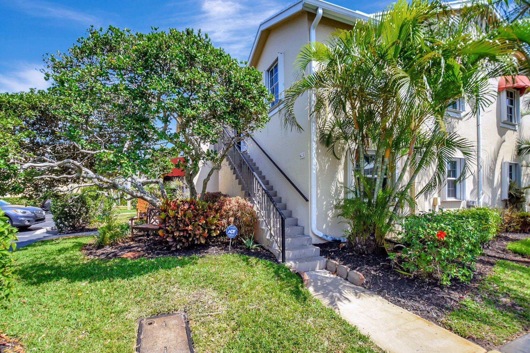 WATERSIDE VILLAGE OF PALM BEACH CONDO - Residential Lease