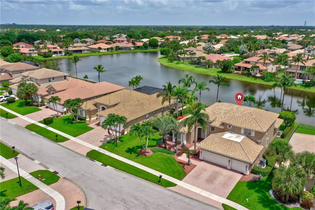 WELLINGTON SHORES - Residential