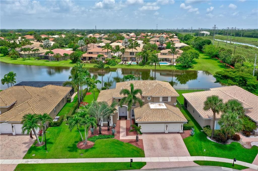 WELLINGTON SHORES - Residential