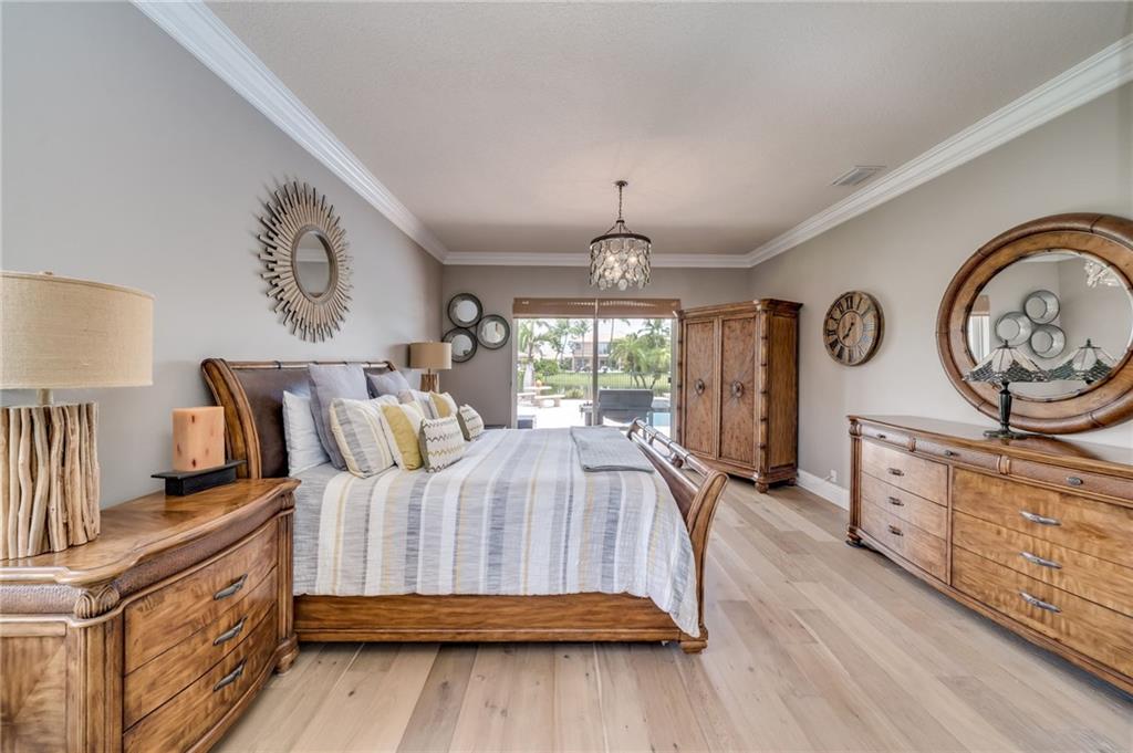 WELLINGTON SHORES - Residential