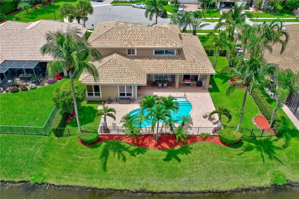 WELLINGTON SHORES - Residential