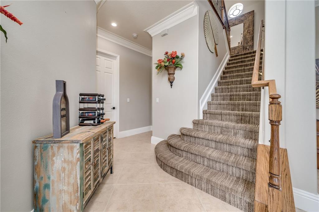 WELLINGTON SHORES - Residential