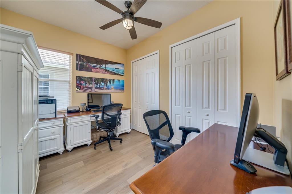 WELLINGTON SHORES - Residential