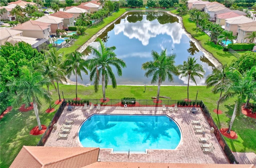 WELLINGTON SHORES - Residential