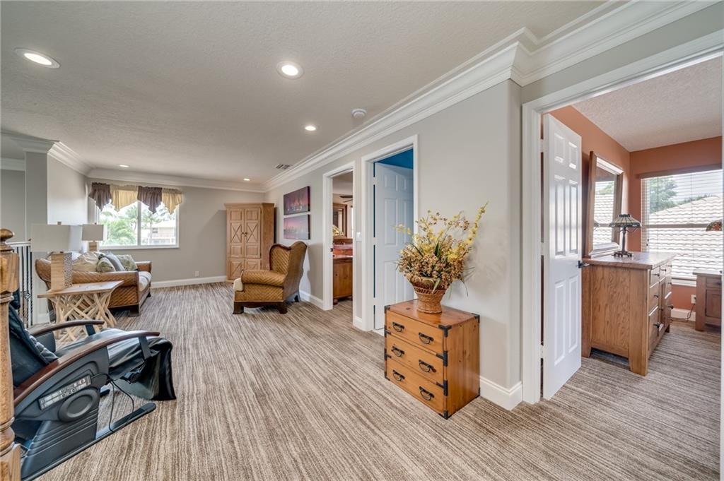 WELLINGTON SHORES - Residential