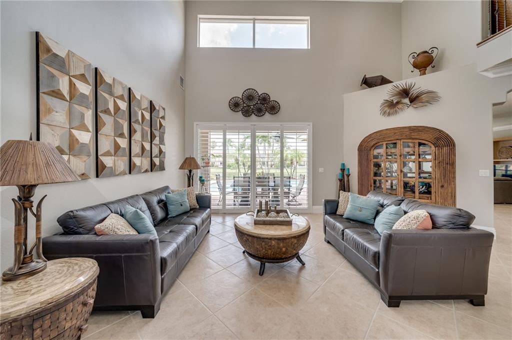 WELLINGTON SHORES - Residential