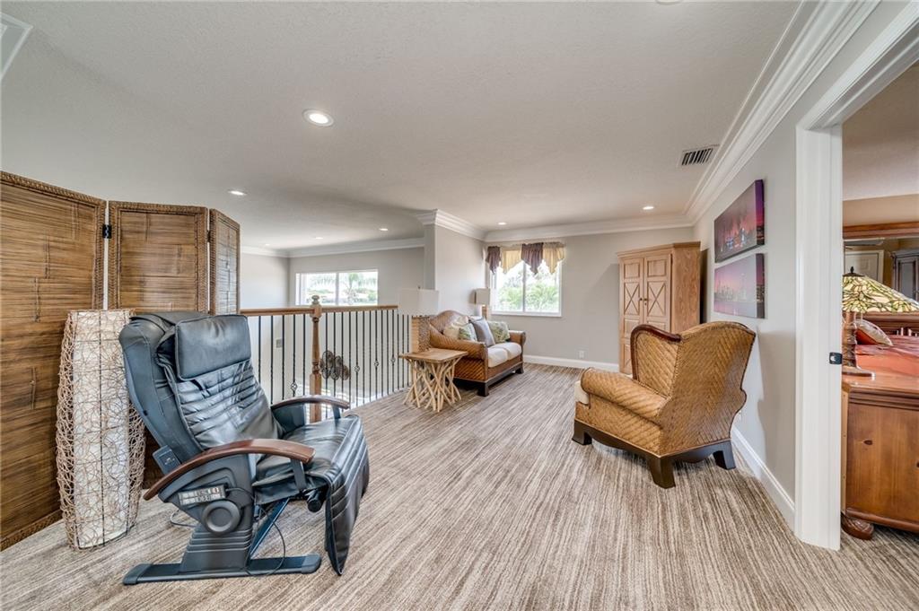 WELLINGTON SHORES - Residential