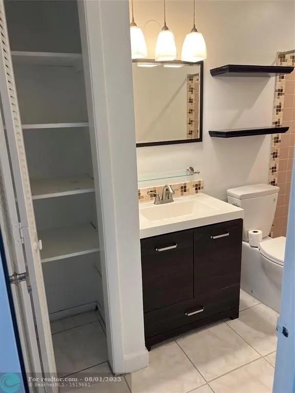 Ramblewood East Condo - Residential Lease