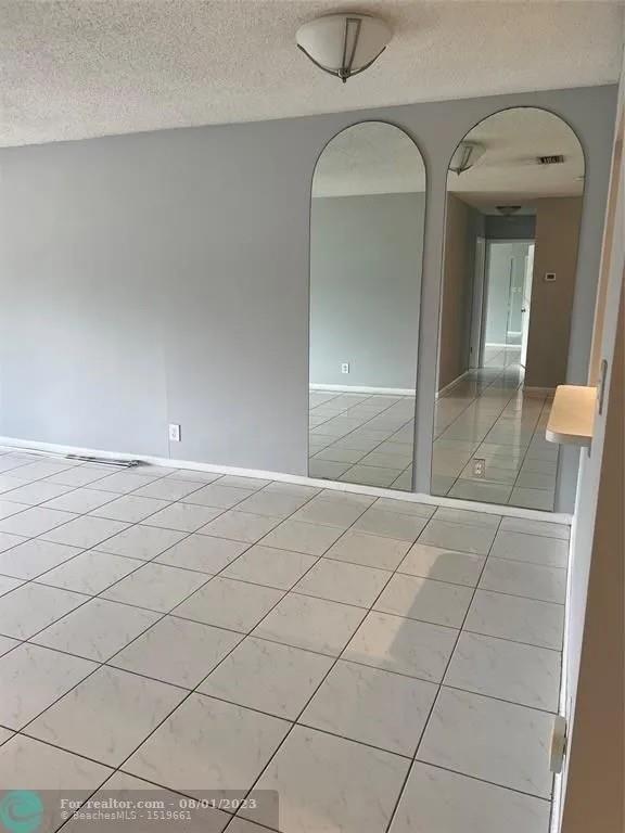 Ramblewood East Condo - Residential Lease