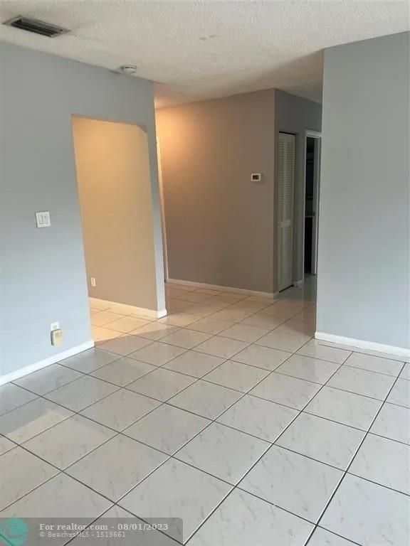Ramblewood East Condo - Residential Lease