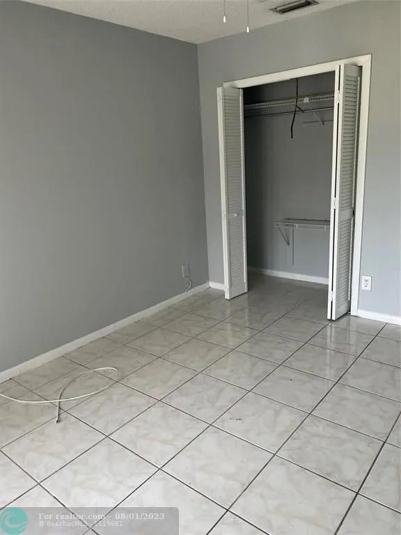 Ramblewood East Condo - Residential Lease