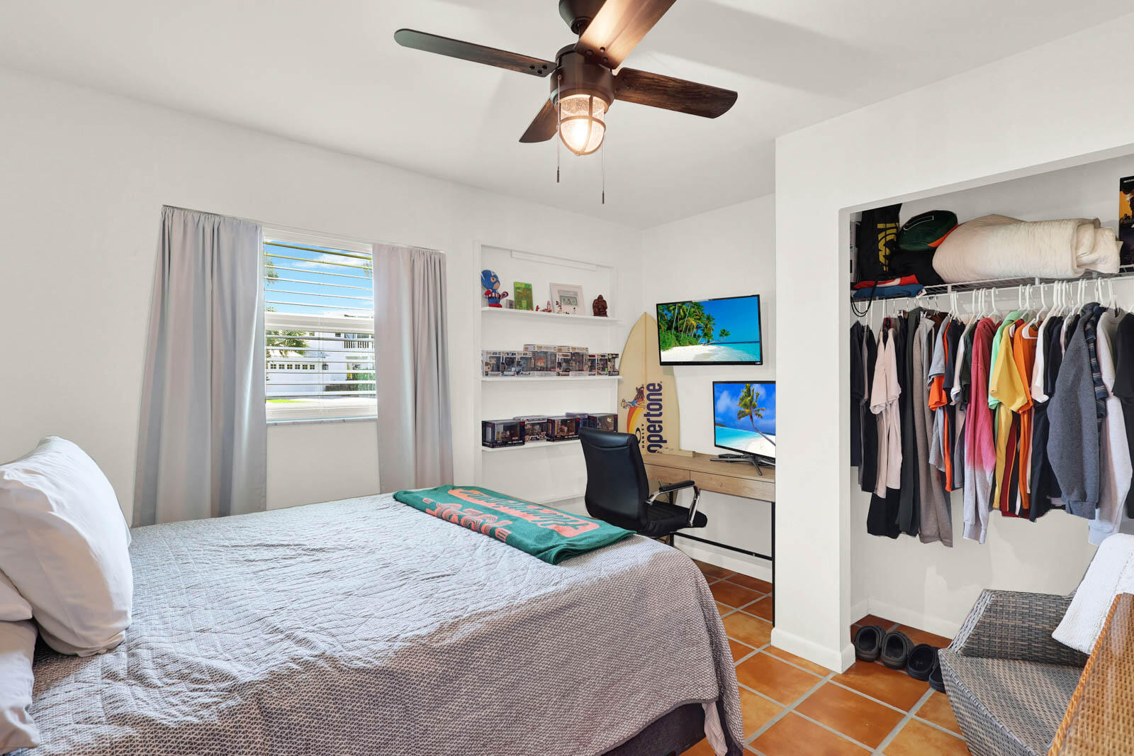 SURFSIDE UNIT 2 - Residential