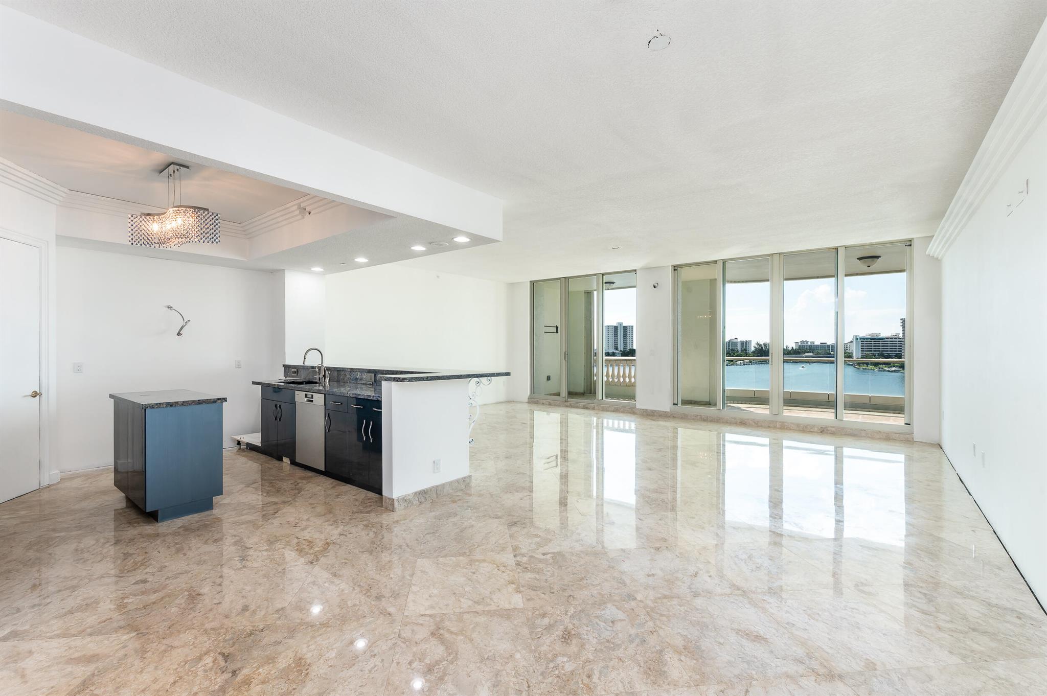 MIZNER GRAND CONDO - Residential