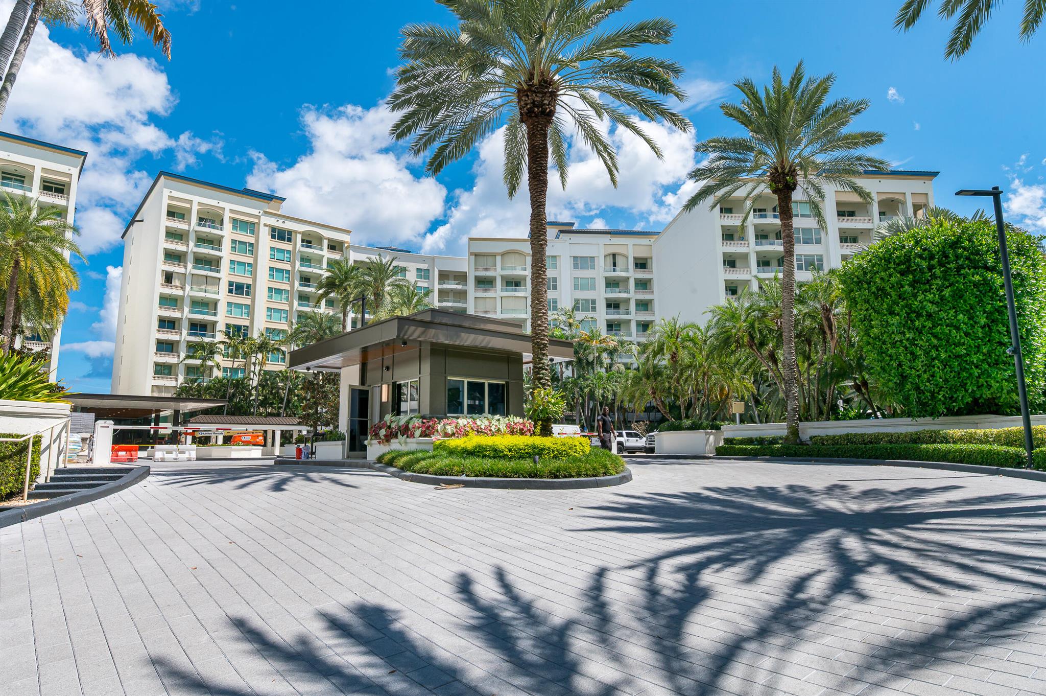 MIZNER GRAND CONDO - Residential