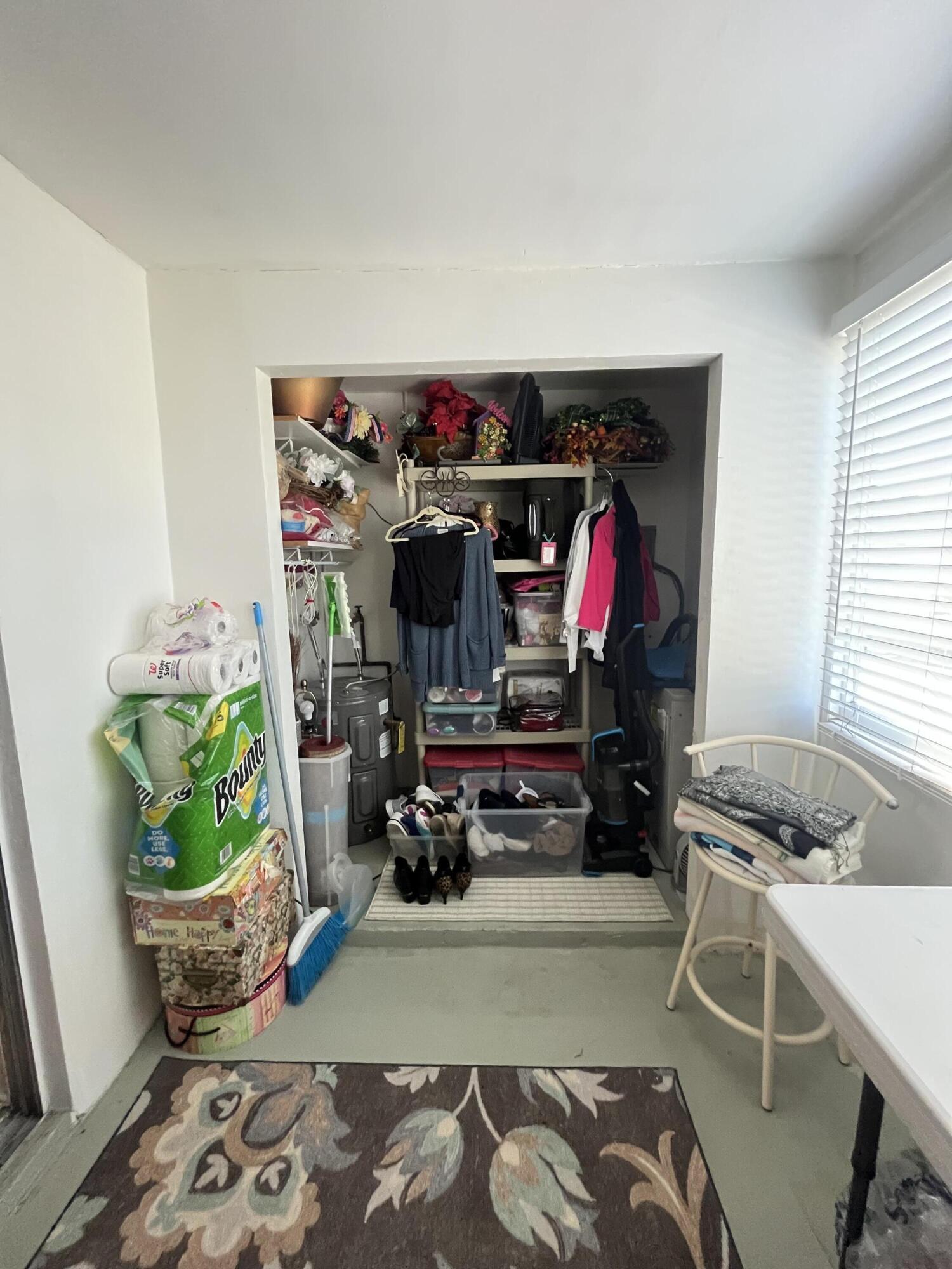 VILLAGE ROYALE - Residential