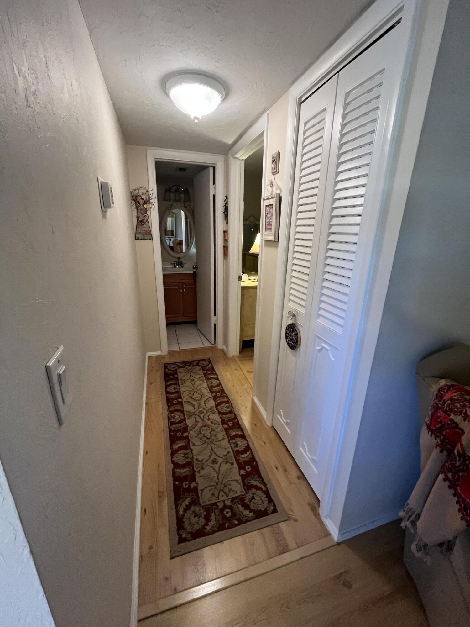 VILLAGE ROYALE - Residential