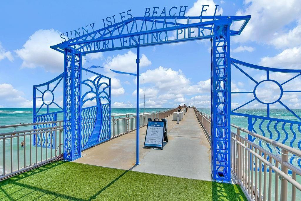 La Perla - Residential