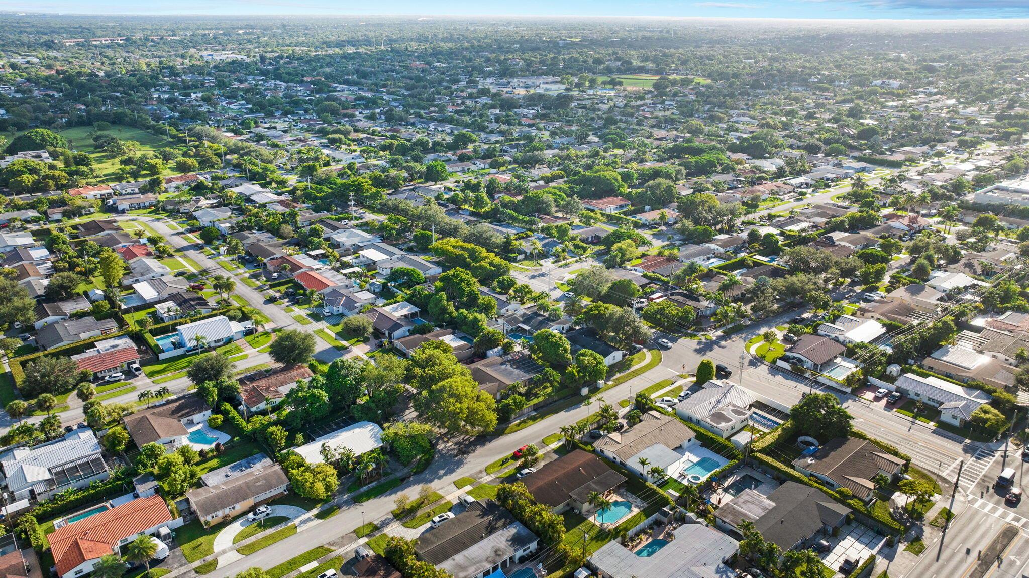 DARLINGTON MANOR - Residential