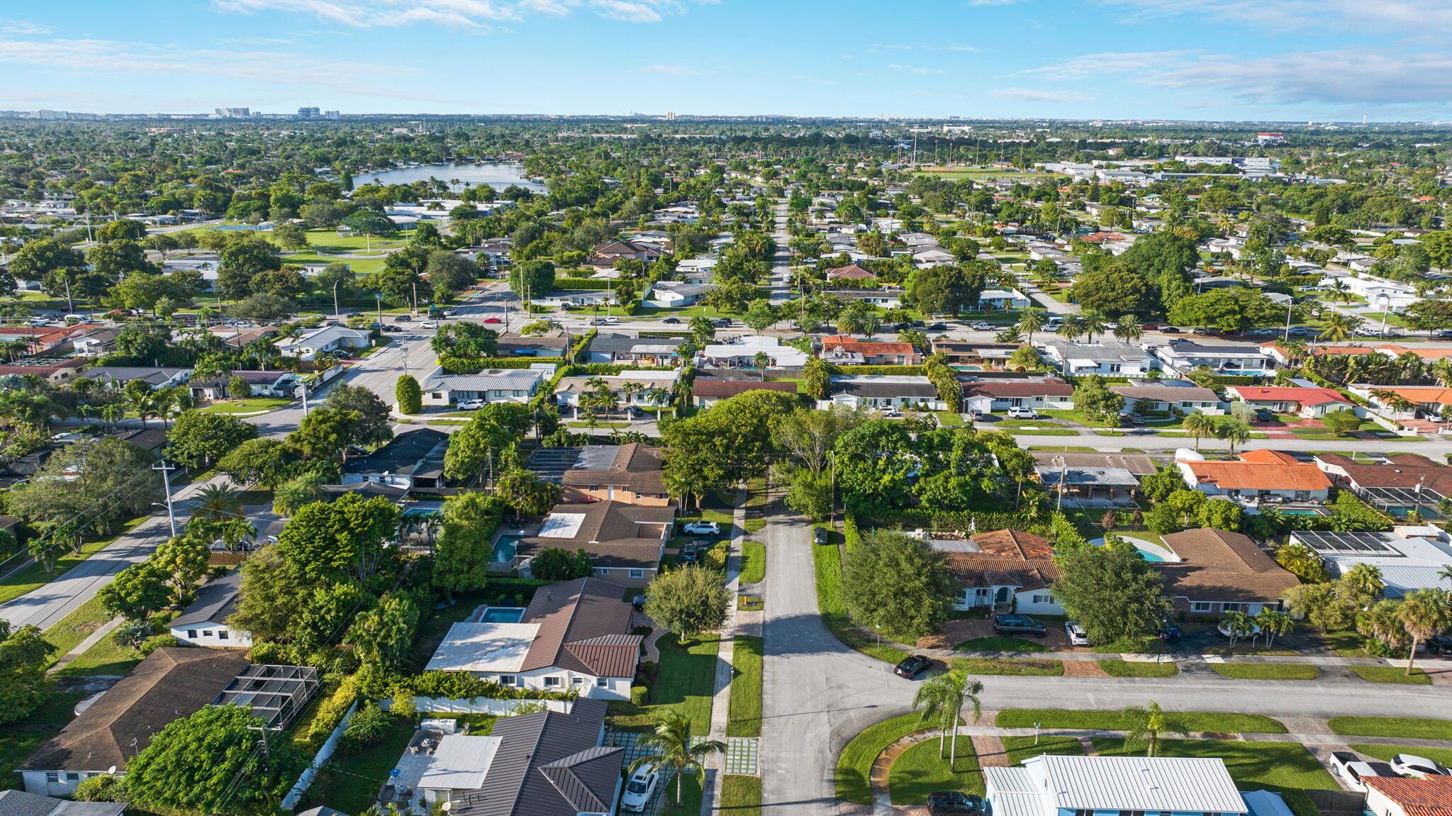 DARLINGTON MANOR - Residential