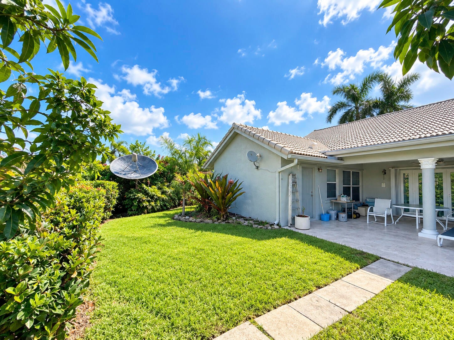 492 NW 162nd Avenue NW